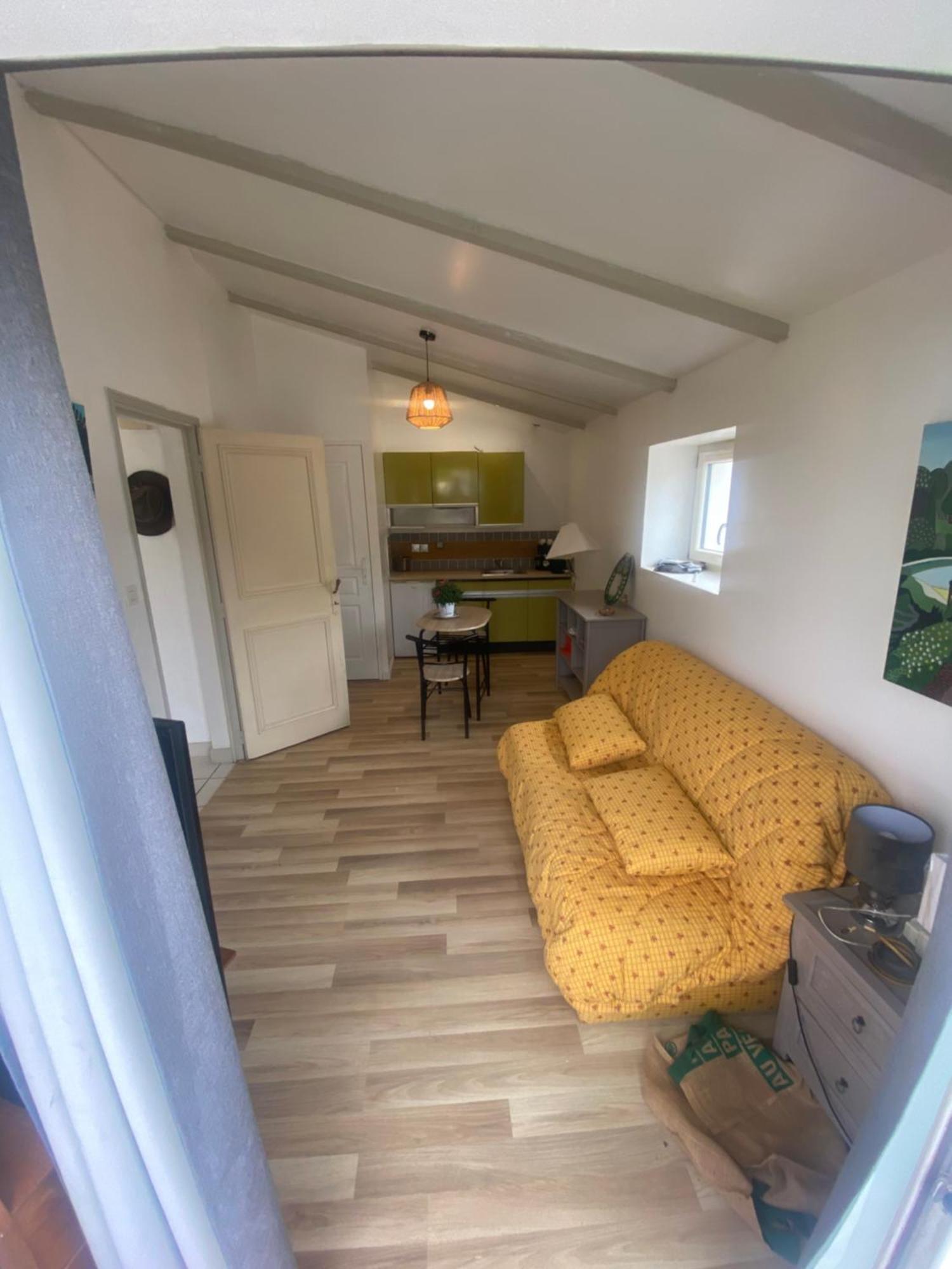 Petit Appartement Saint-Xandre 外观 照片